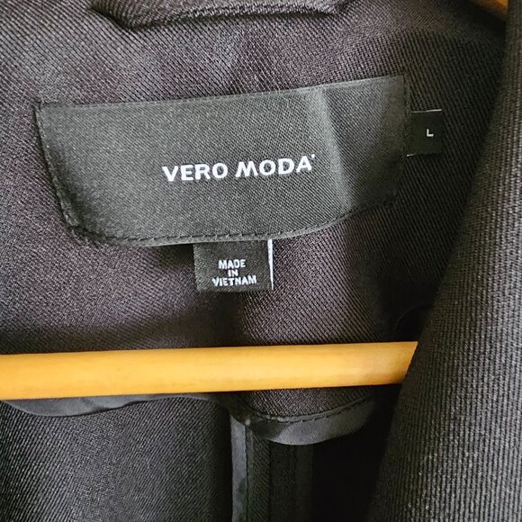 Black Vero Moda Belted Wrap Coat - Picture 4 of 4